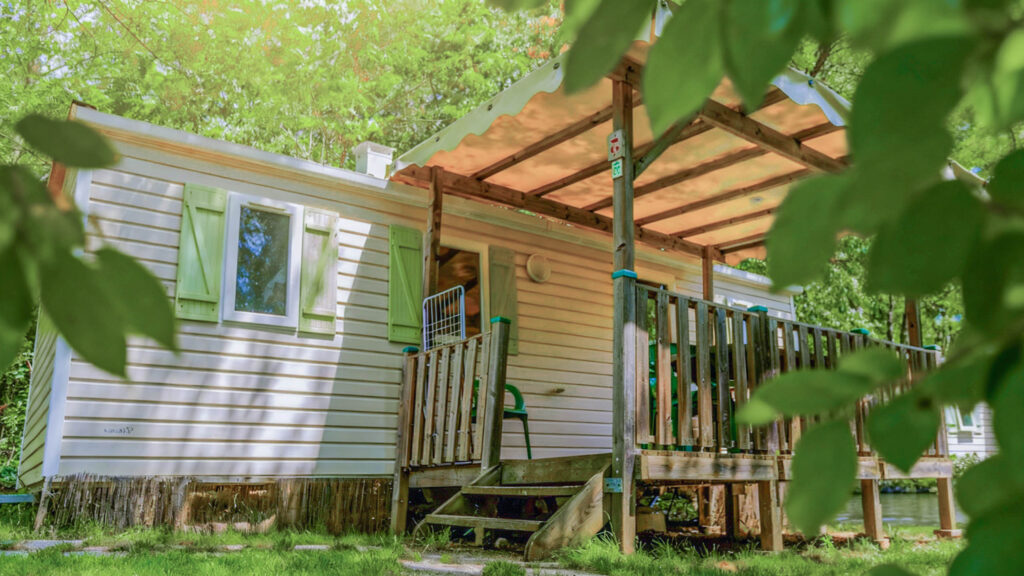 mobil home location proche de Balazuc